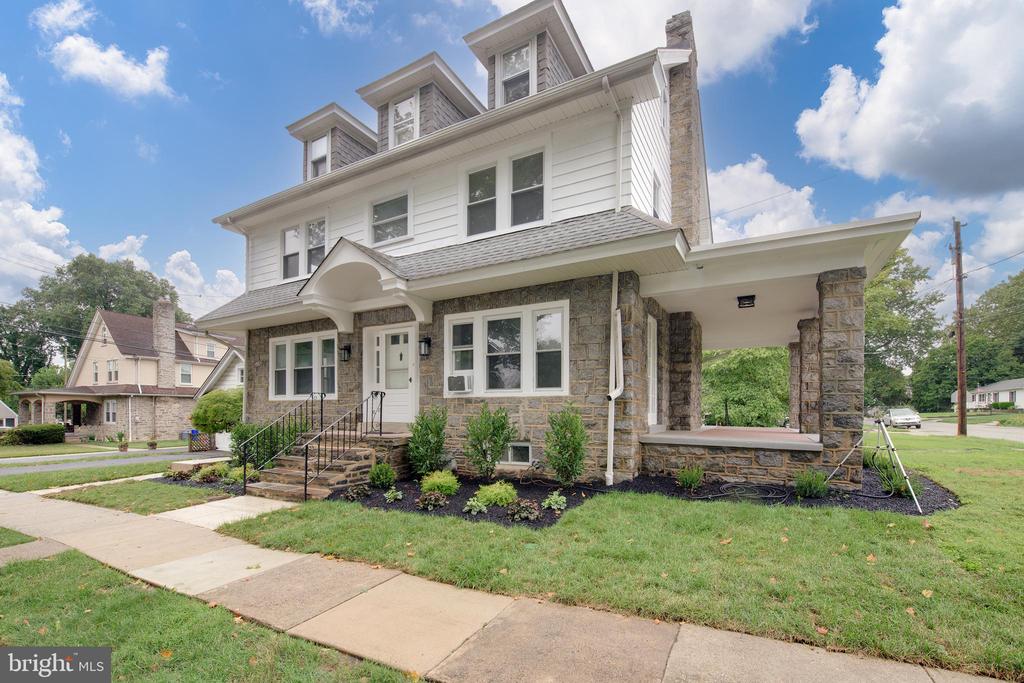 Edmonds Ave, Drexel Hill, PA 19026