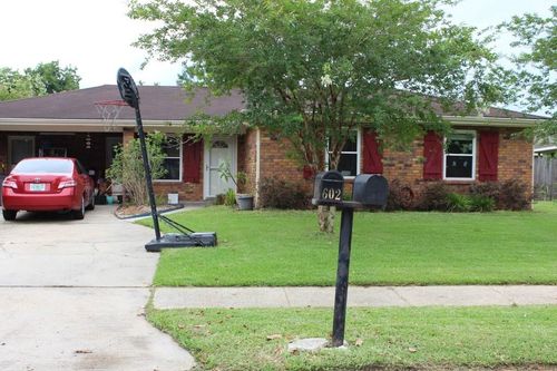 603 Prevost Dr, Houma, LA, 70364-2055 | Card Image