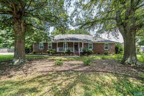102 Sagewood Dr, Madison, AL, 35757-8603 | Card Image