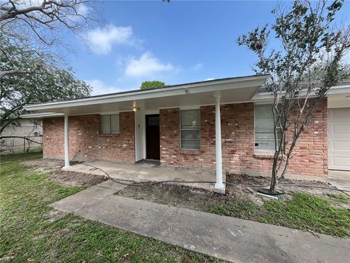 3901 Leonard Drive, Corpus Christi, TX, 78410 | Card Image