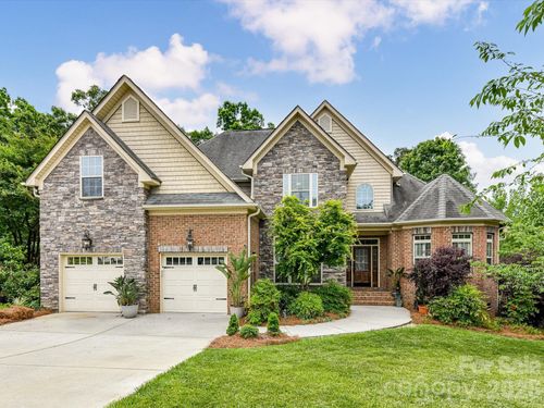 2007 Sugar Mill Rd, Indian Trail, NC, 28079-3237 | Card Image