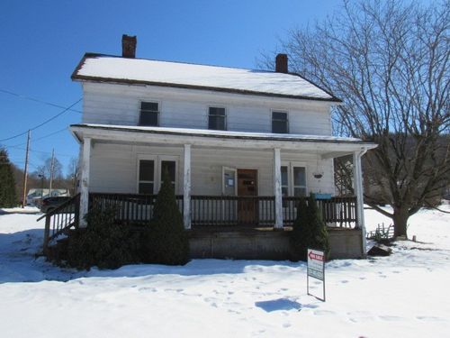 500 Clark St, Hooversville, PA, 15936-7903 | Card Image