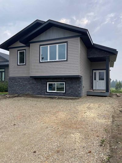 5032 59 St, House other with 6 bedrooms, 3 bathrooms and 4 parking in Innisfail AB | Image 2