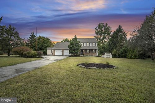 8200 Harmony Grove Rd, WELLSVILLE, PA, 17365-9742 | Card Image