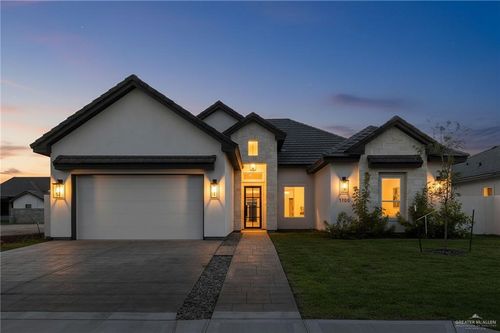 1700 S Queen St, Edinburg, TX, 78539-2525 | Card Image