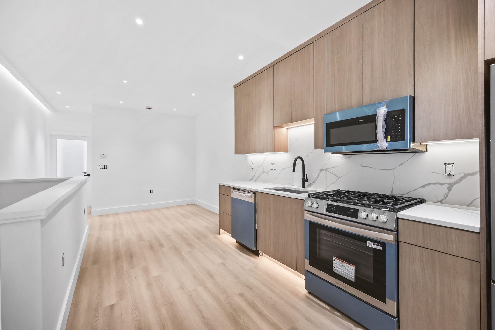 Residential in JC, Heights 4