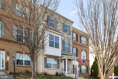 1590 Kinnaird Ter Ne, LEESBURG, VA, 20176-6570 | Card Image