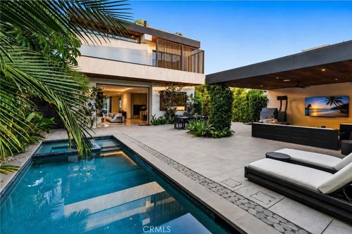 6517 Colgate Ave, West Hollywood, CA, 90048-4410 | Card Image