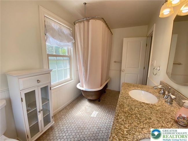 1111 Easton Rd, House other with 3 bedrooms, 2 bathrooms and null parking in Riegelsville PA | Image 21