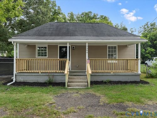 2304 Gordon St, Hopewell, VA, 23860-3421 | Card Image