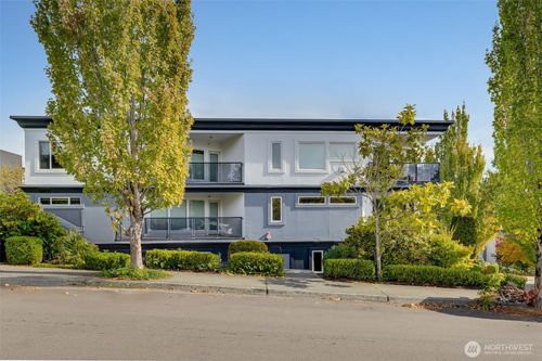 apt-a-410 2nd St, Kirkland, WA, 98033-3711 | Card Image