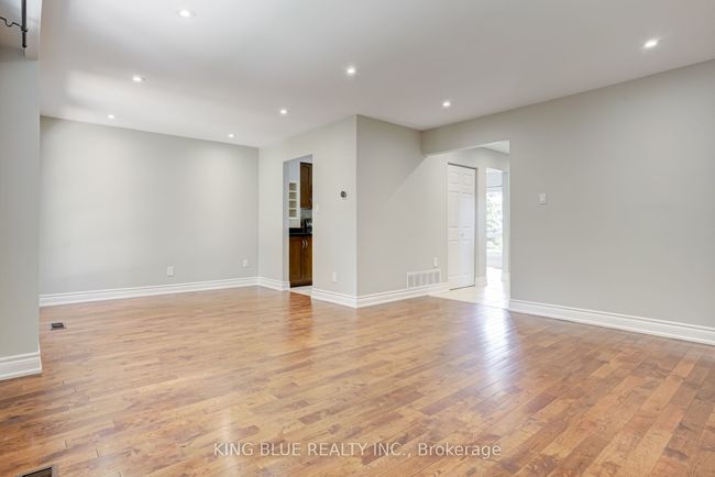 90 Daniele Ave N, House other with 3 bedrooms, 2 bathrooms and 2 parking in Beeton ON | Image 10