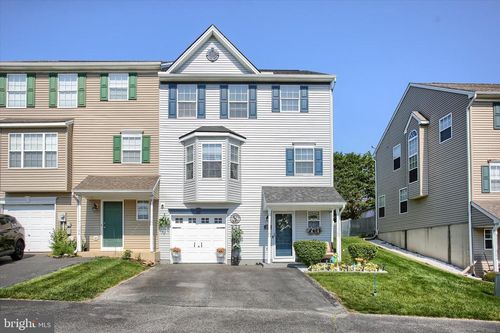 166 Country Ridge Dr, RED LION, PA, 17356-8867 | Card Image