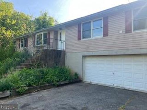 1009 Maple Rd, Essex, MD, 21221-6114 | Card Image