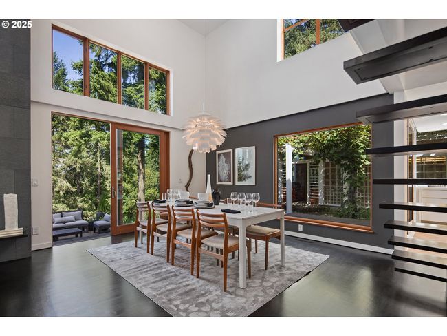 693 Terrace Dr, House other with 4 bedrooms, 4 bathrooms and 5 parking in Lake Oswego OR | Image 16
