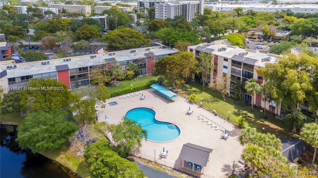 APT-306 - 2206 S Cypress Bend Dr, Condo with 2 bedrooms, 2 bathrooms and null parking in Pompano Beach FL | Image 21