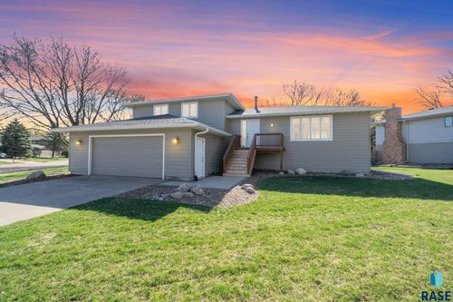 4500 S Tomar Rd Road, Sioux Falls, SD, 57105 | Card Image