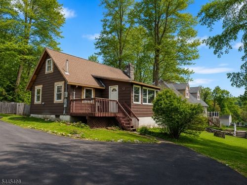 18 Wallkill Dr, Sussex, NJ, 07461-4339 | Card Image