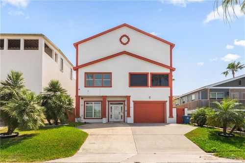 117 E Kingfish St, South Padre Island, TX, 78597-7011 | Card Image