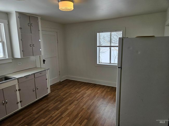 102 Pine St, House other with 1 bedrooms, 1 bathrooms and 1 parking in Nezperce ID | Image 8