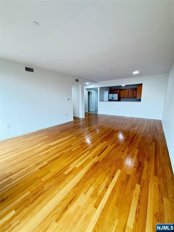 Residential Lease in Englewood 5