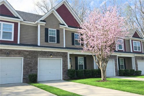 3033 Frederick St, Suffolk, VA, 23435-1849 | Card Image