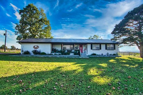 2 Buck Branch Rd, Quitman, AR, 72131-9506 | Card Image