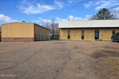 5477 I 55 S, Byram, MS, 39272-5512 | Card Image