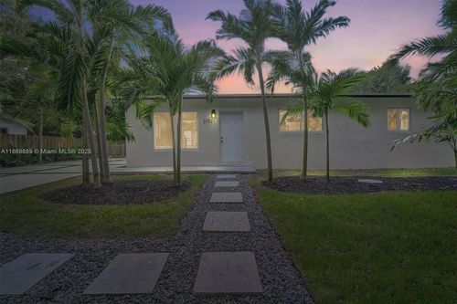 21021 Ne 13th Pl, Miami, FL, 33179-2011 | Card Image