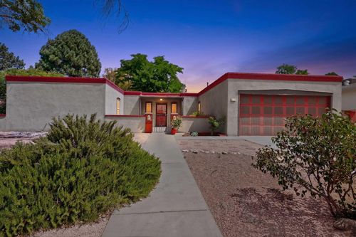 8217 Northridge Ave Ne, Albuquerque, NM, 87109-3018 | Card Image
