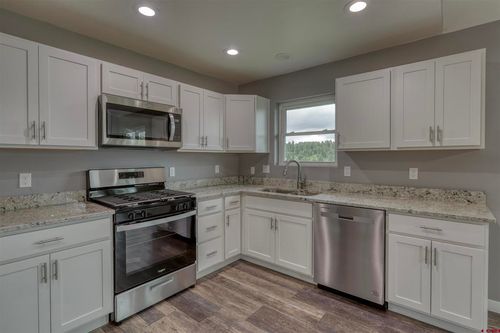 24 Tonto Ct, Pagosa Springs, CO, 81147-8340 | Card Image