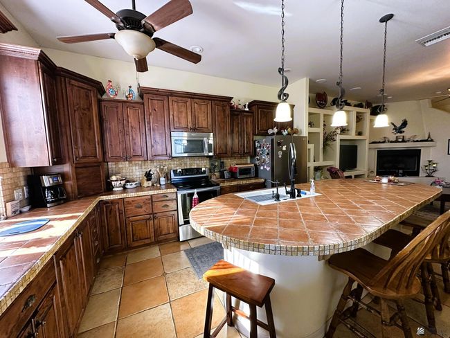 28141 Canal Ave, House other with 3 bedrooms, 2 bathrooms and 2 parking in Wellton AZ | Image 13