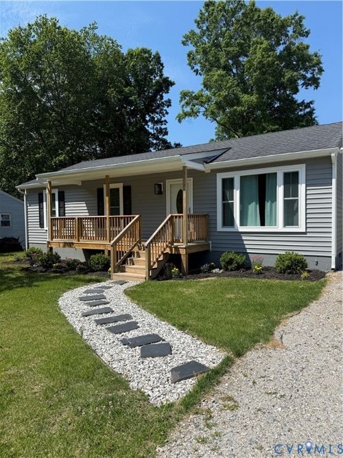 8718 Huntingcreek Circle, North Chesterfield, VA, 23237 | Card Image