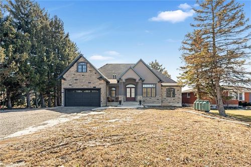 3648 Twenty Mile Rd, Saint Anns, ON, L0R1Y0 | Card Image
