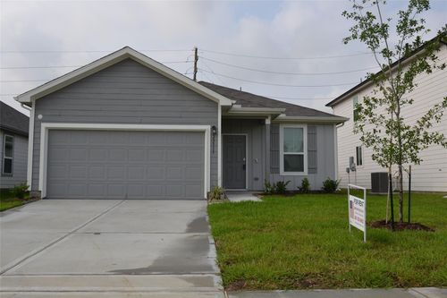 23511 Weir Box Rd, Hockley, TX, 77447-1478 | Card Image