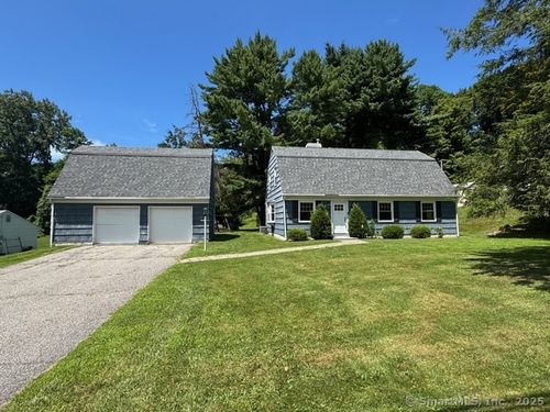 4 Hawley Rd, Danbury, CT, 06811-3938 | Card Image