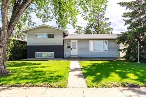 2608 14th St E, Saskatoon, SK, S7H0B3 | Card Image