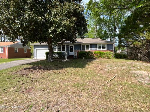 510 Sioux Dr, Jacksonville, NC, 28540-6720 | Card Image