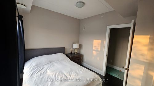 207-155 St Leger St, Kitchener, ON, N2H0B9 | Card Image