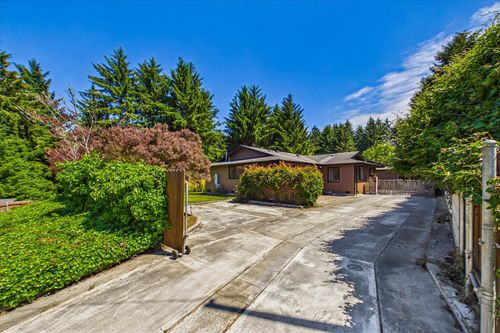 7181 Worthington Dr, Eureka, CA, 95503-7171 | Card Image