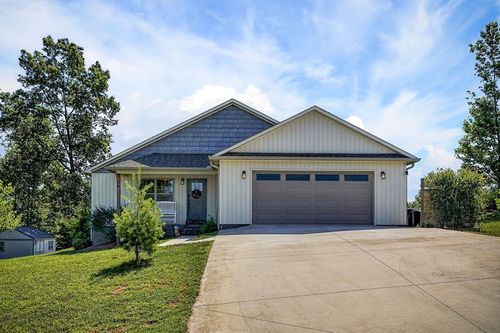 1180 Cobblestone Dr, Rickman, TN, 38580-2148 | Card Image