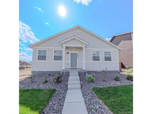 2865 Oxley St, Strasburg, CO, 80136-7751 | Card Image
