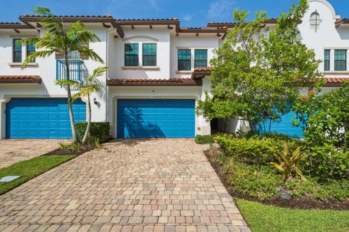 11562 Sw 13th Ln, Pembroke Pines, FL, 33025-4823 | Card Image