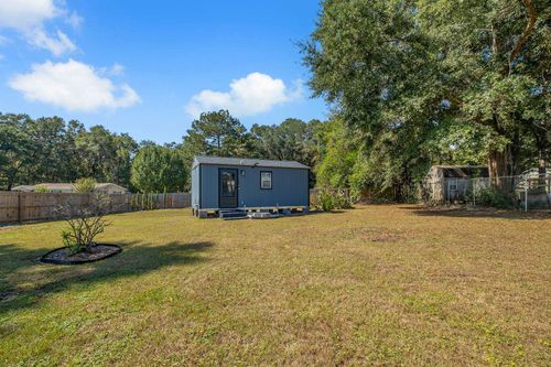 151 Mcnair Rd, Havana, FL, 32333-3672 | Card Image