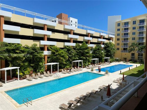 apt-227-2775 Ne 187th St, Aventura, FL, 33180-2925 | Card Image