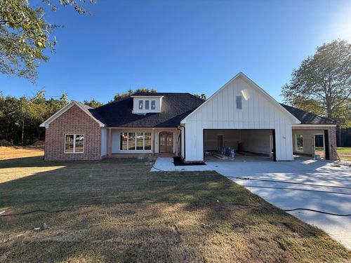 60 Ules Watson Dr, Greenbrier, AR, 72058-5051 | Card Image