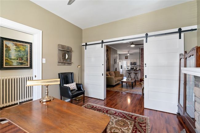 240 Edmond St, House other with 3 bedrooms, 2 bathrooms and null parking in Bloomfield PA | Image 6
