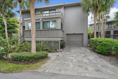 67 - 1449 Landings Circle, Condo with 3 bedrooms, 2 bathrooms and null parking in Sarasota FL | Image 2