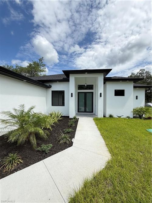 3663 28th Ave Se, Naples, FL, 34117 | Card Image
