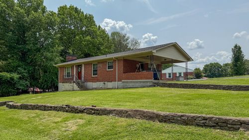 2010 Hillcrest St, Fayetteville, TN, 37334-3730 | Card Image